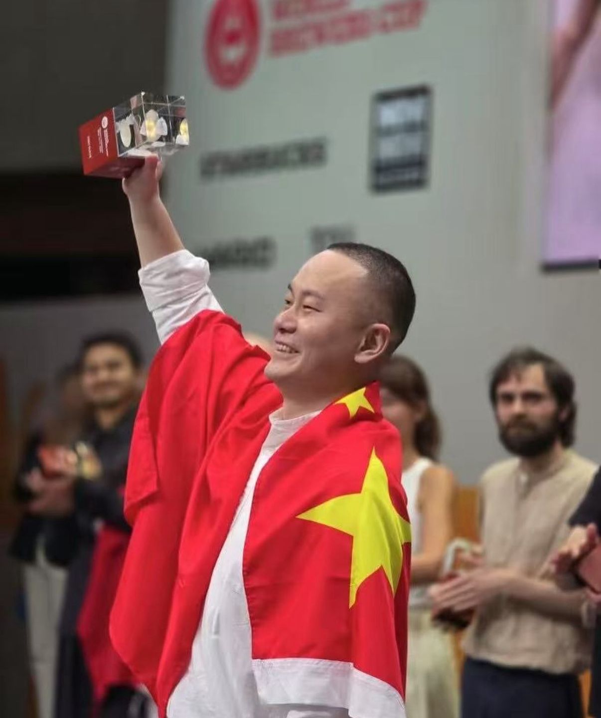 George Jinyang Peng leva o título do World Brewers Cup 2025